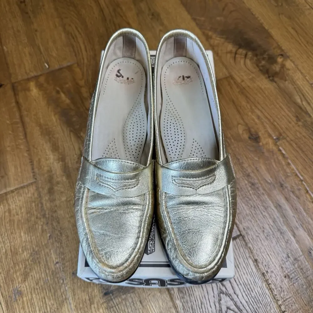 SAS Wink Loafers Womens Size 9.5 S Gold Metallic Leather Slip On Tripad Shoes